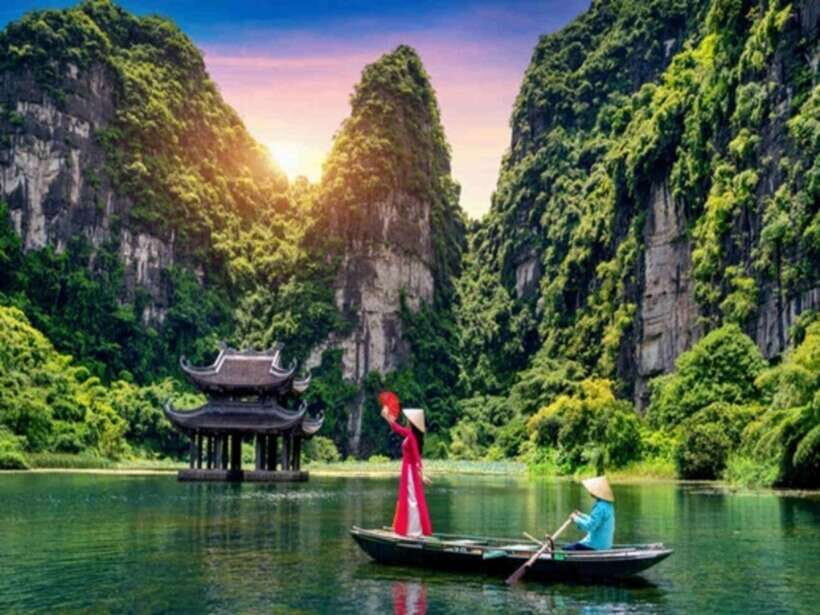 Hanoi: Ninh Binh Private Tour Hoa Lu - Trang an - Mua Cave - Itinerary and Activities