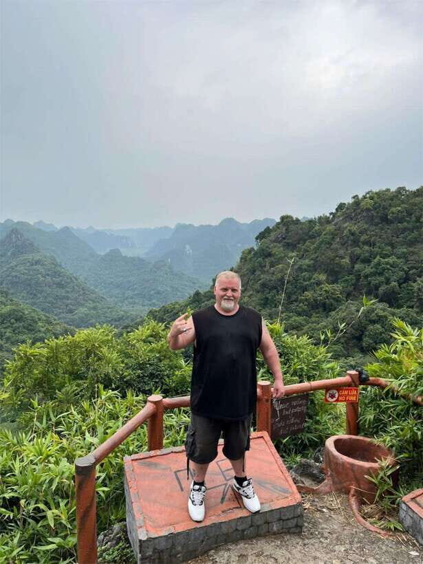 Hanoi: Pearl Island of Cat Ba 2-Day Cruise With Kayaking - Exploring Hanoi Old Quarter and Cat Ba Island