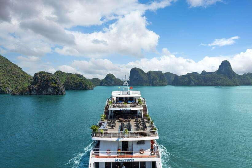Hanoi to Halong Bay: TOP Luxury Cruise With Buffet Lunch - Itinerary Details