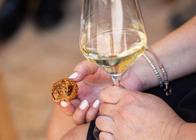 Marsala: Caruso & Minini Wine Tasting and Scents of Winter - Details of the Tasting Menu