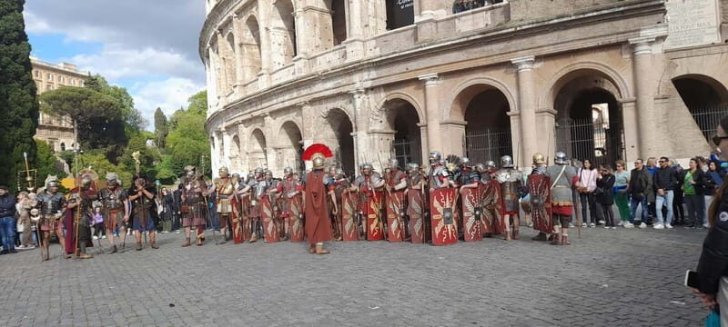 Rome: Colosseum, Forum & Palatine Hosted Entry Experience - Experience Overview