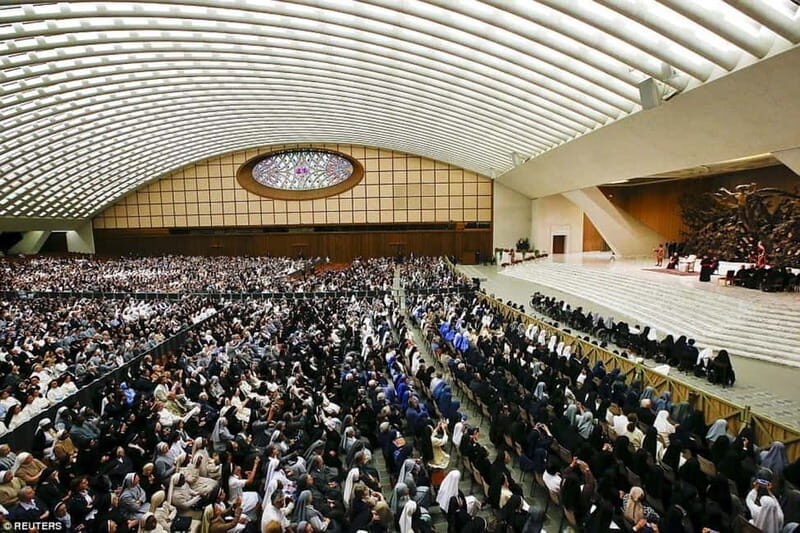 Rome: Pope Audience With Reserve Ticket and Private Guide - Booking Your Reserved Ticket