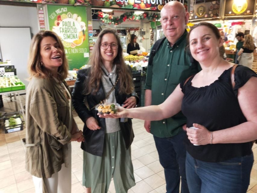 Rome: Vatican Street Food and Wine Tour With Farmers Market - What to Expect on the Tour