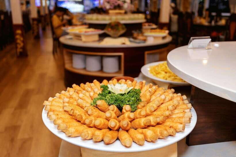 Saigon: River Tour on a Luxury Cruise With Dinner - Itinerary and Experience
