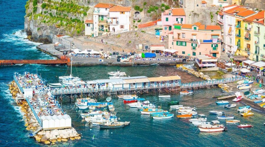Sorrento: Guided Walking Tour & Limoncello Tasting - Itinerary Highlights