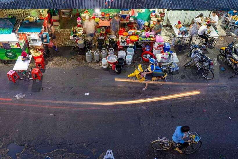 Sundown in the Colony - Saigon Photo Tour - Exploring the Vibrant Neighborhood of District 3