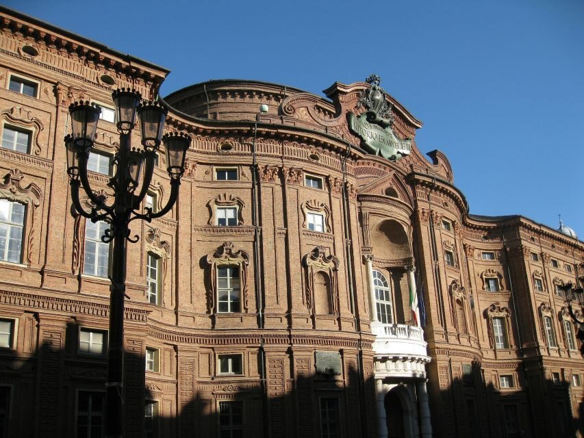 Turin: Small-Group Walking Tour of Top City Highlights - Meeting and Pickup Information