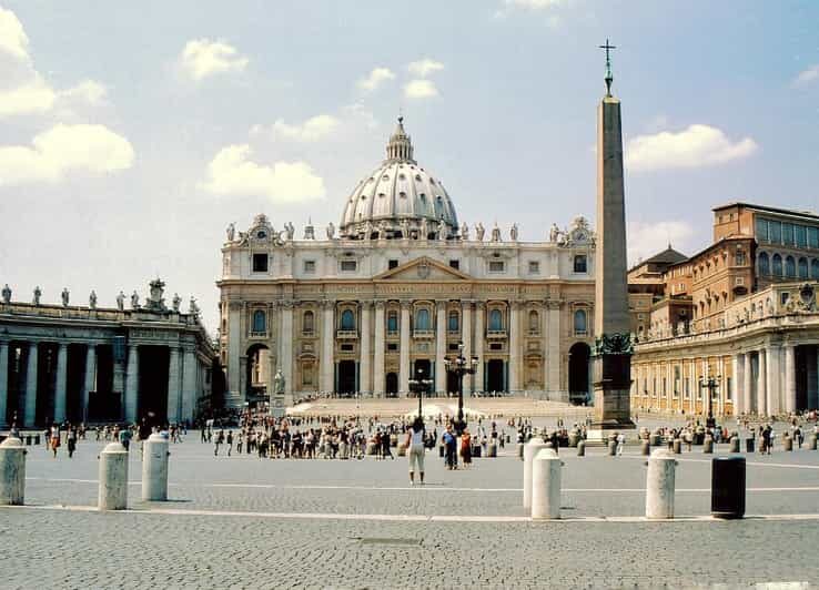 Vatican City: St Peters Basilica and Papal Tombs Guided Tour - Tour Experience