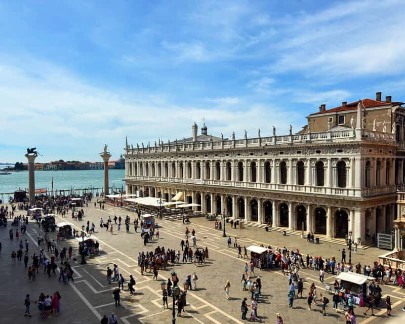 Venice: St. Marks Basilica Guided Tour + History Gallery - Highlights of St. Marks Basilica