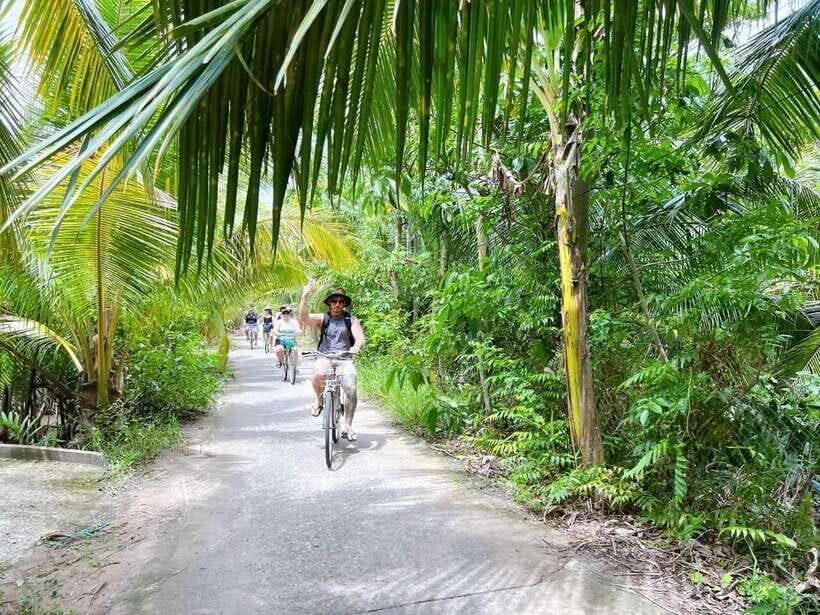 Visit Mekong Delta & Enjoy Lunch At A Locals Home - Itinerary Highlights