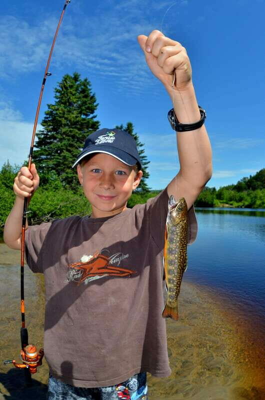 15 min. Tadoussac : Trout Fishing Experience - What the Experience Looks Like