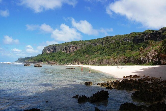 Airport Transfers from Hotel to Fua'amotu Int'l and Dom Airport - The Booking and Confirmation Process