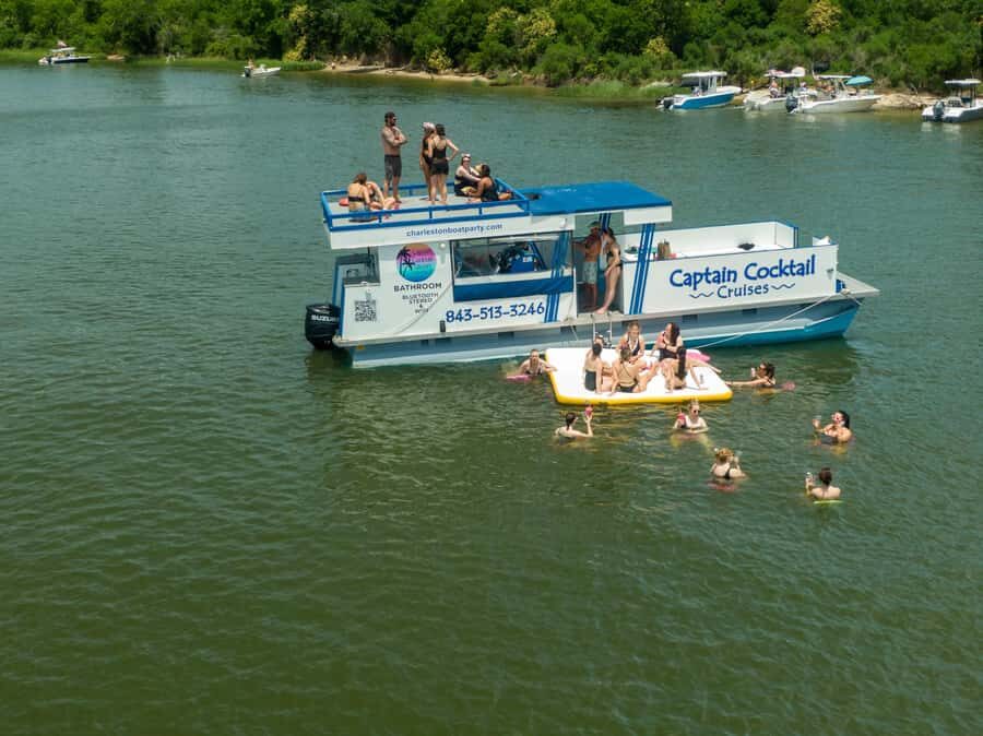 Charleston: Private Boat Rental; Captain and Mate; Up to 22 - Who Should Book This Experience?