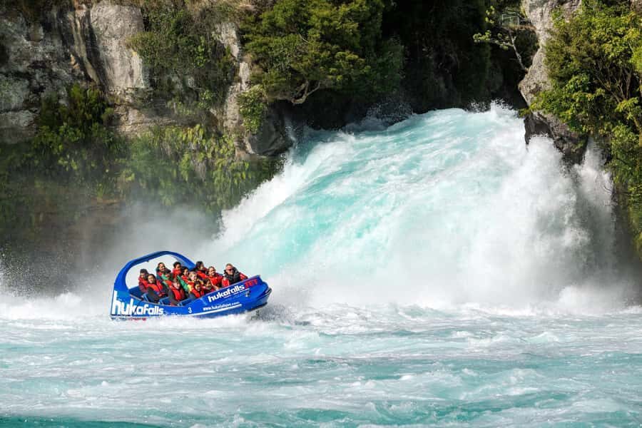 From Rotorua - WAI-O-TAPU - WAIKITE Pool & HUKA FALLS Cruise - Why This Tour Is a Great Choice