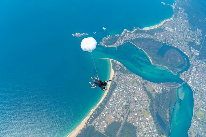 From Sydney: Tandem Skydive Experience over Newcastle Beach - The Full Itinerary Breakdown