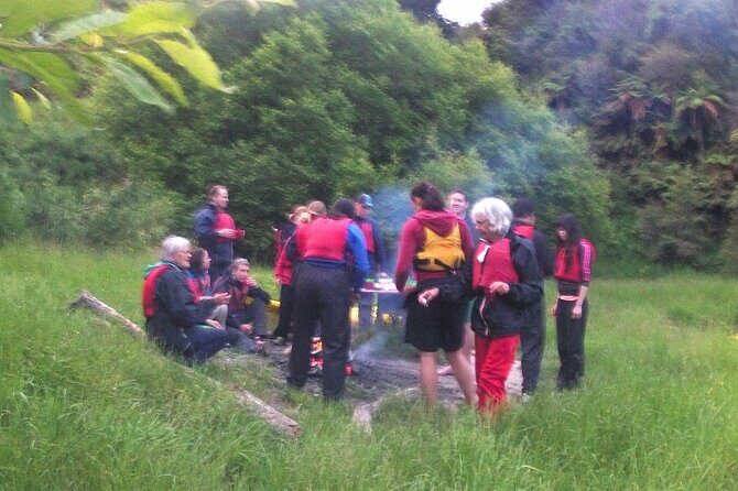 Glowworm Kayak Adventure on the Waikato River - Analyzing the Experience’s Value