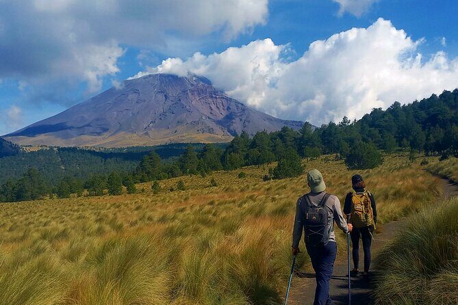 Hiking in Iztaccihuatl Volcano - Guided Experience and Support
