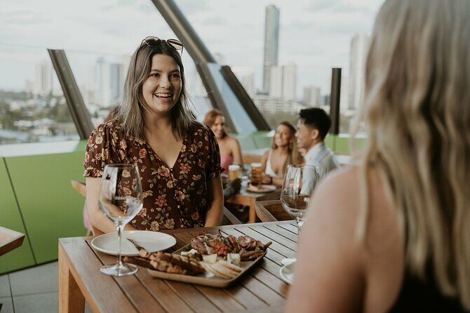 HOTA: Gold Coast Home of the Arts Cruise & Dine Experience Pass - Starting Point: Hopo Ferry Kiosk in Surfers Paradise