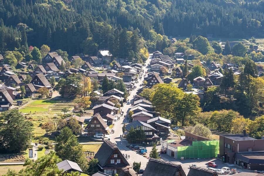 Kanazawa: Shirakawa-go & Metal-Casting Private Day Trip - Practicalities & Value