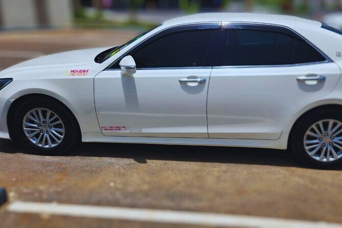 Kingston Airport Private Car to all hotels islandwide 1-3 pax - Booking and Flexibility