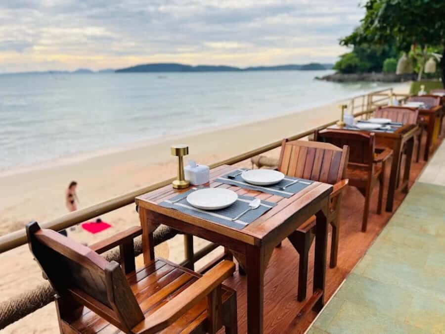 Krabi: Romantic Beachfront Sunset Dinner - Authentic Flavors and Food Quality