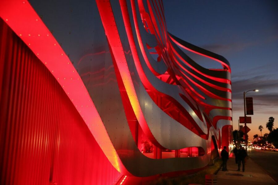 Los Angeles: Petersen Automotive Museum Vault Access - The Main Exhibits: A World of Automobiles