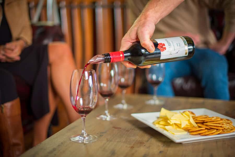 Margaret River: Winery Tour with Lunch and Brewery Visit - Analyzing the Value