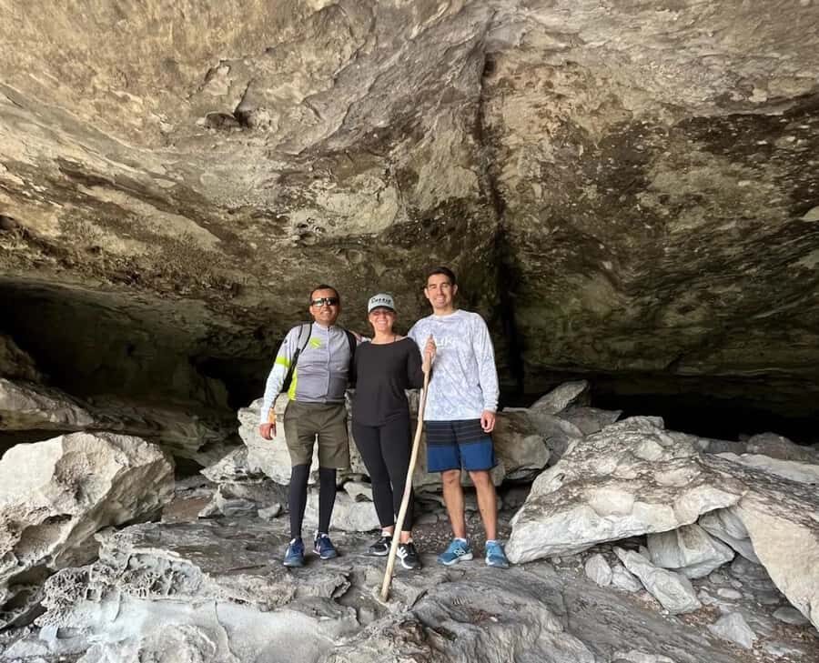 Mitla: Bike Tour to the Archaeological Zone and Caves with Rock Art - What Makes This Tour Special?