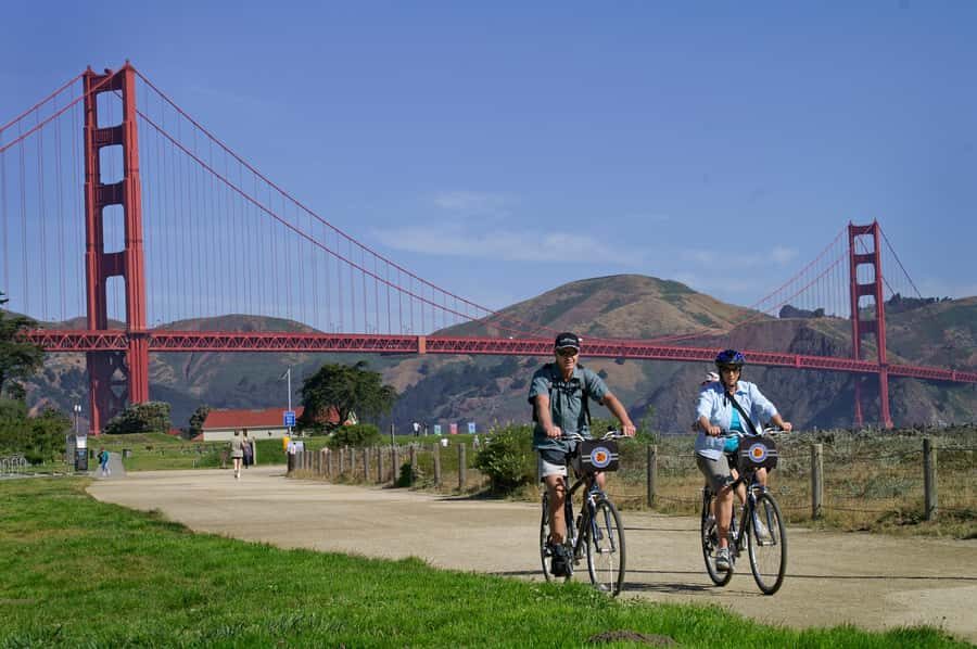 Muir Woods Visit & Golden Gate Bridge Bike Ride - The Golden Gate Bridge Bike Ride: The Grand Finale