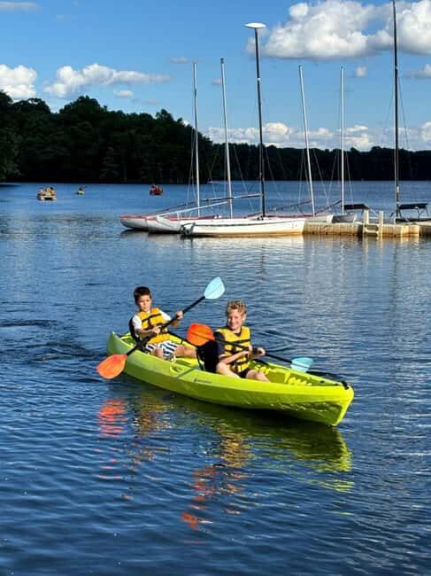 Natick: Lake Cochituate Single or Tandem Kayak Rental - Who Is This Kayak Rental Best For?