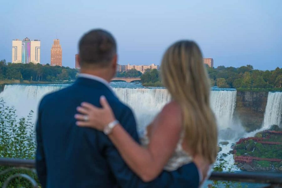 Niagara Falls: Guided Portraiture Tour with Boat Ride - Practical Details and Considerations