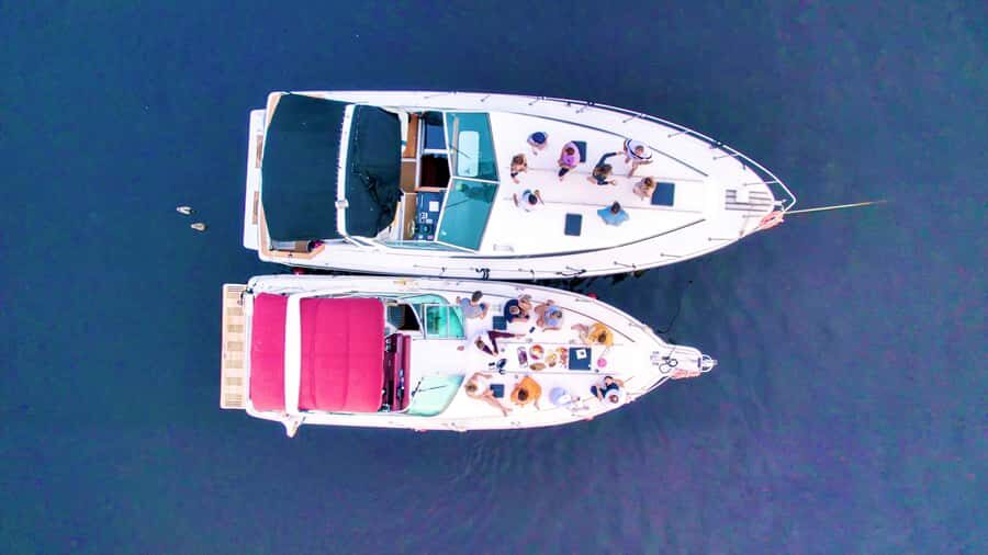 Ottawa: Downtown Yacht Cruise - Thur-Sun - 6 PM to 7 PM - A Closer Look at the Ottawa Downtown Yacht Cruise