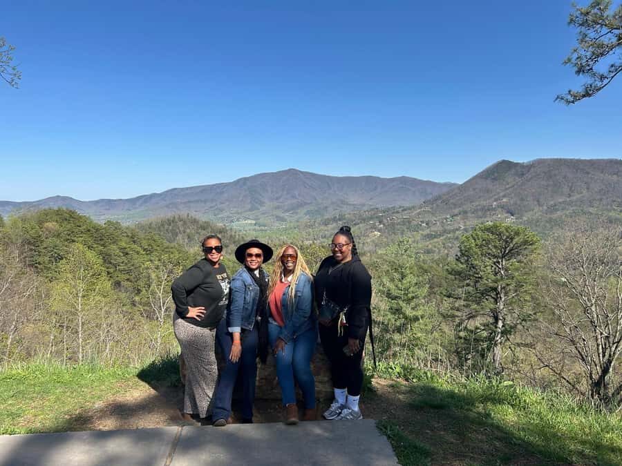 Pigeon Forge: Highlights of the Smokies Tour - The Scenic Highlights