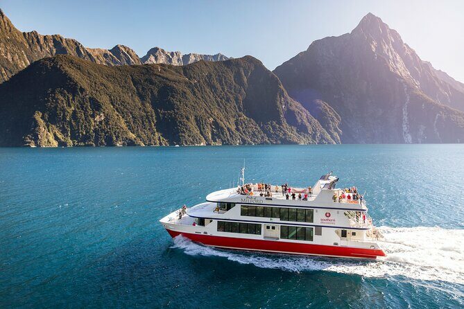 Premium Milford Sound Cruise & Milford Track Walk From Te Anau - What’s Included and What’s Not