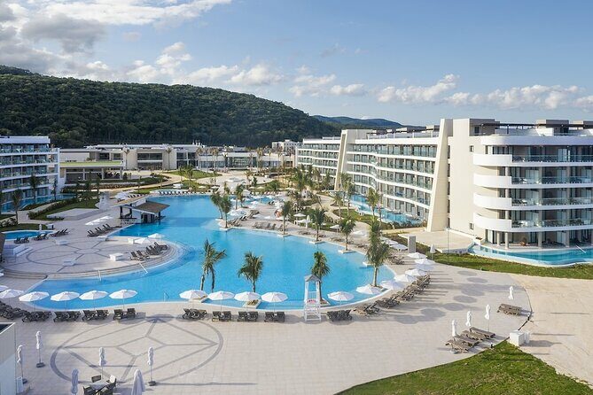 Private Airport Transfer to Ocean Coral Spring Resort - Why Choose a Private Transfer?