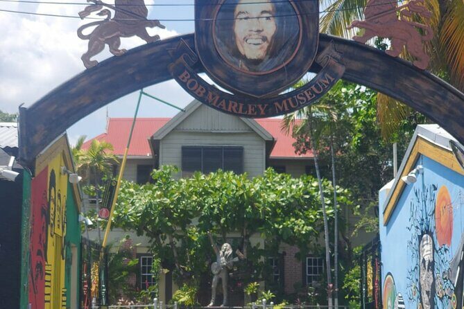 Private Kingston and Bob Marley Museum Tour from Ocho Rios - The Itinerary in Detail