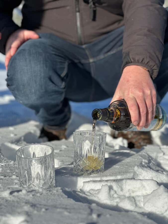 Shackleton Glacier Whiskey Endurance Flight - 50mins - The Itinerary – What to Expect