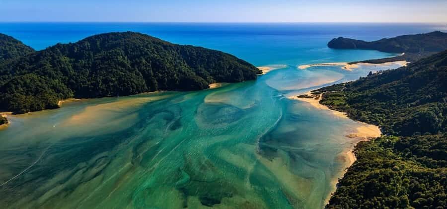 Takaka: Farewell Spit/Abel Tasman Scenic Flight - The Value of This Scenic Flight