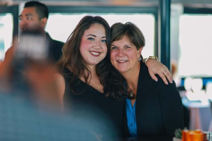 Toronto: Mother's Day Premier Cruise with Brunch or Dinner - Itinerary and Cruise Options