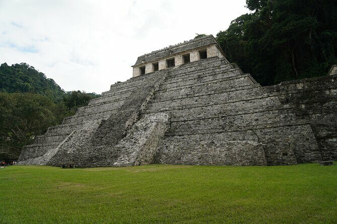 Tour in the Archaeological Zone of Palenque With Guide Included - Detailed Breakdown of the Itinerary