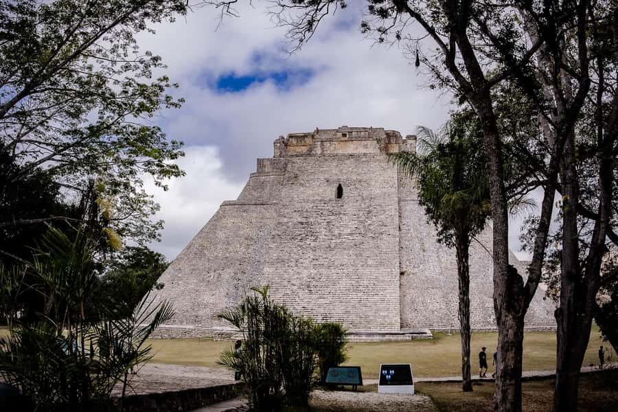 Uxmal, Cenote, and Typical Food Tour from Mérida - Yucatecan Flavors: Authentic Regional Cuisine