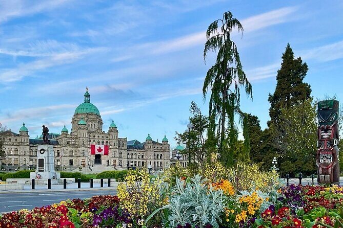 2hr City Highlights Private Tour in Victoria BC - What to Expect from Your Guide and the Experience