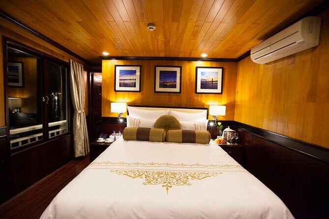 3 days - 2 night tour at 5 stars cruise - cheapest prices - all inclusions - Day 2: Exploring the Bays Hidden Gems