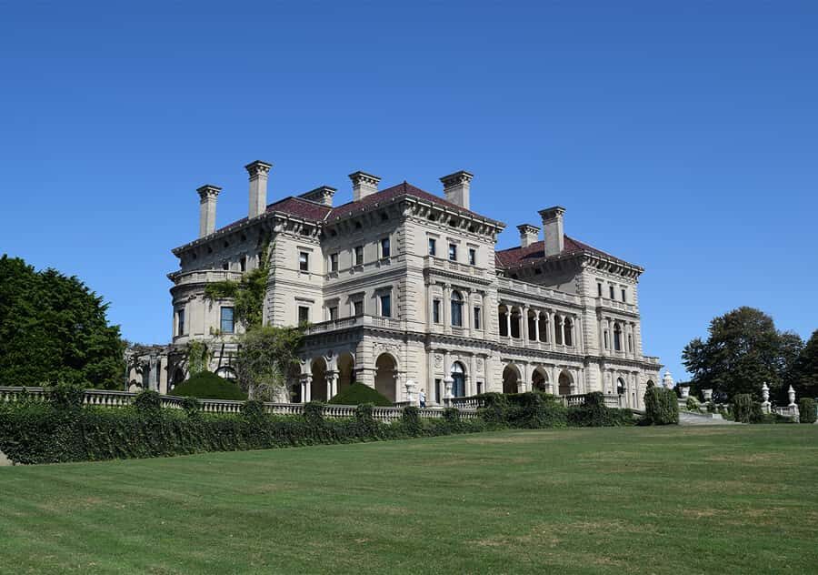 3 Hr Newport Mansions Trolley Tour with The Breakers Ticket - Scenic and Historic Highlights: What You’ll See