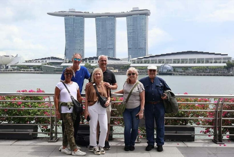 3h Historical Civic District & Marina Bay Walking Tour - The Experience in Detail