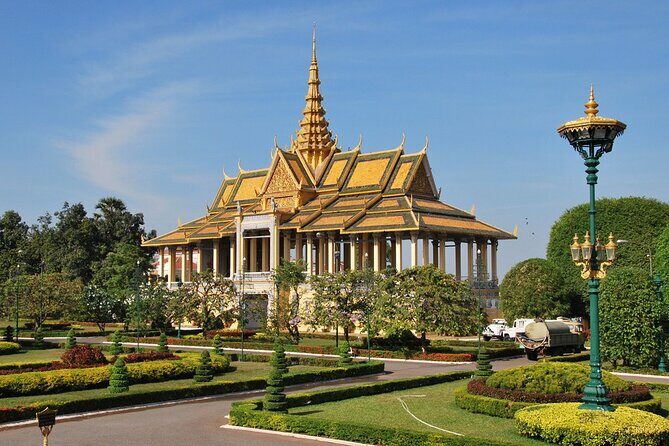 4 Hours Private Phnom Penh National Museum and Royal Palace Tour - The Practicalities: What You Need to Know