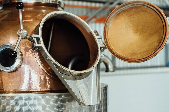 83 Islands Distillery & Sightseeing of Port Vila with Yumi Tours - Who Should Take This Tour?