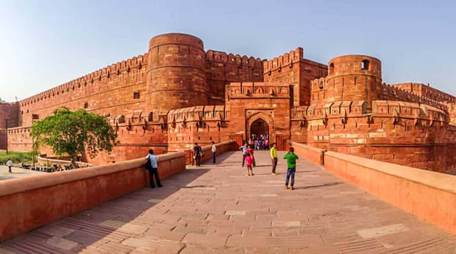Agra: Taj Mahal , Agra Fort & Baby Taj Express Entry Tickets - Exploring the Convenience of Pre-Booking and Express Tickets