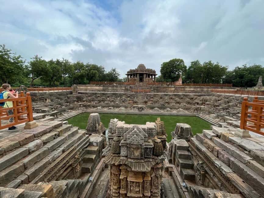 Ahmedabad: Sun Temple of Modhera & Queen's Stepwell Day Trip - The Sum Up