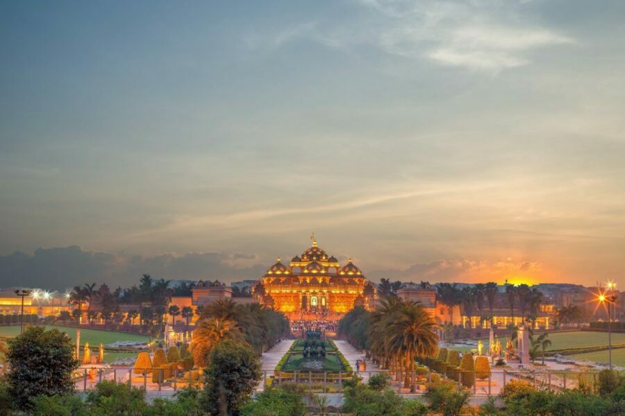 All Inclusive Akshardham Temple Tour with Light & Water Show - Final Thoughts: Who Will Love This Tour?